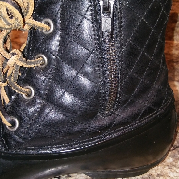 Steve Madden Tillis Women's Duck Boots (Sz. 10) - Picture 8 of 11